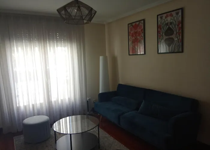 Fuentetrigo Iii * 梅迪纳德波马尔